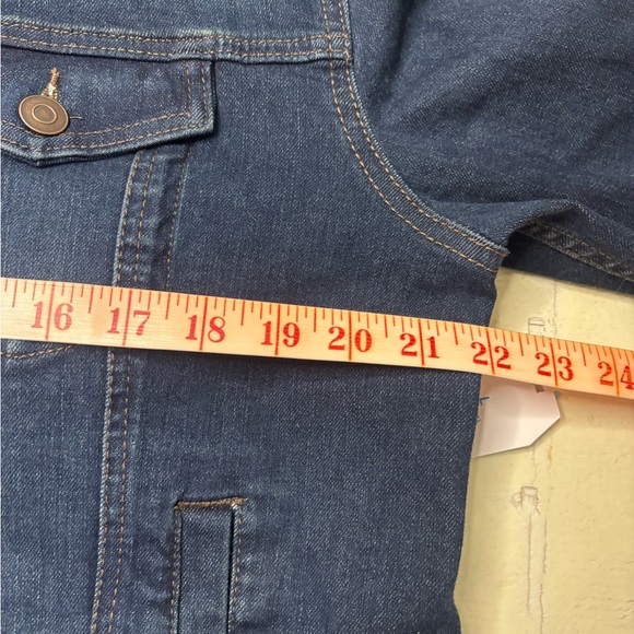 Time and Tru Women's Dark Wash Denim Jean Jacket Size Large 12-14 New Trucker - Picture 3 of 7